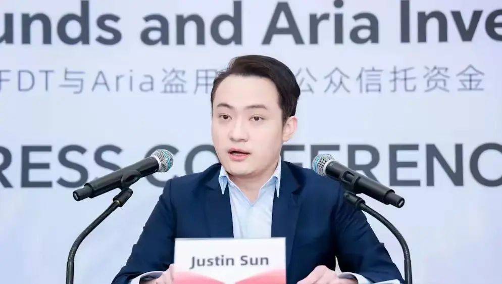 特朗普晚宴上备受争议的加密货币亿万富翁孙宇晨，揭秘其身份与影响力