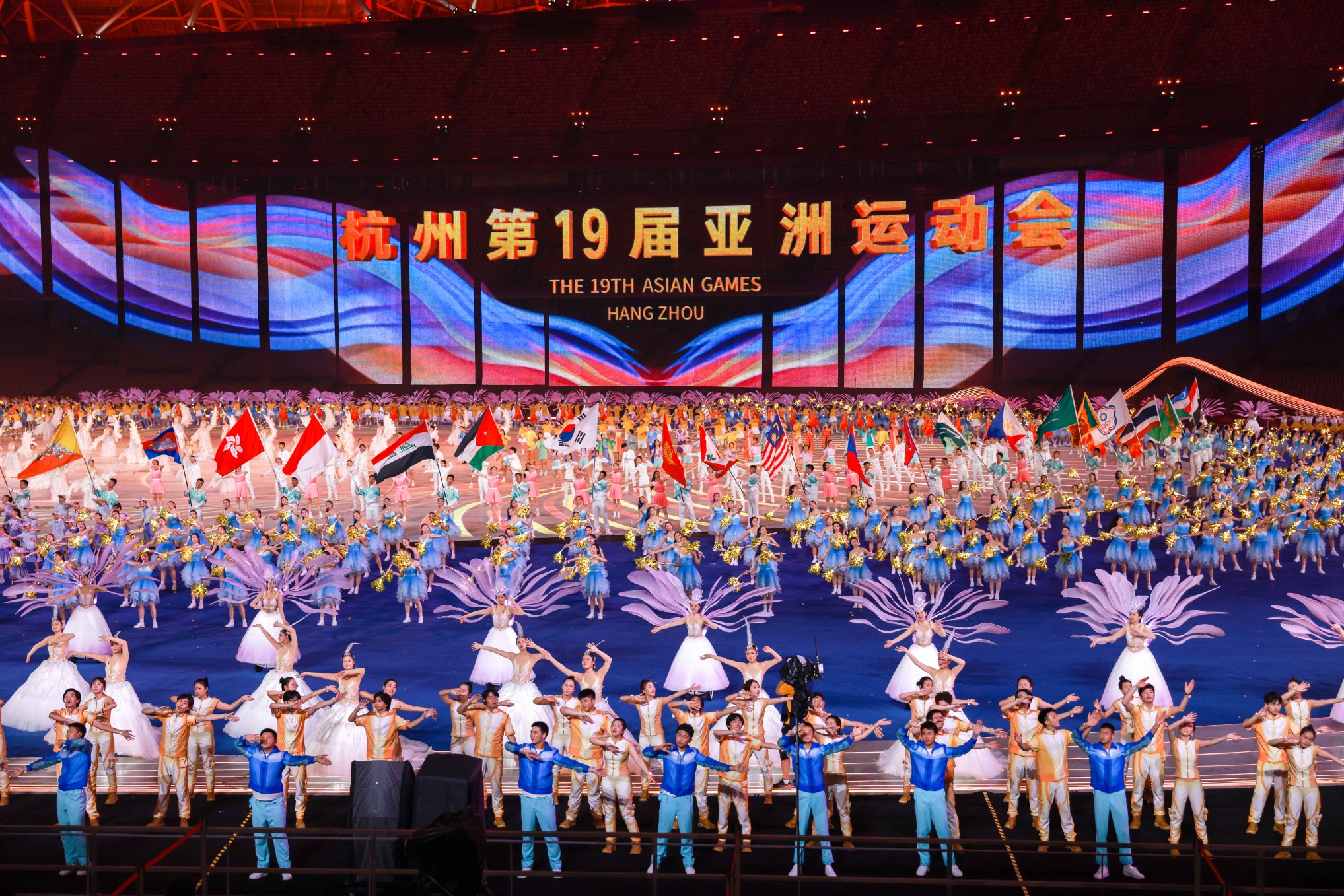 ICO学校美国中西部庆典演出盛况空前