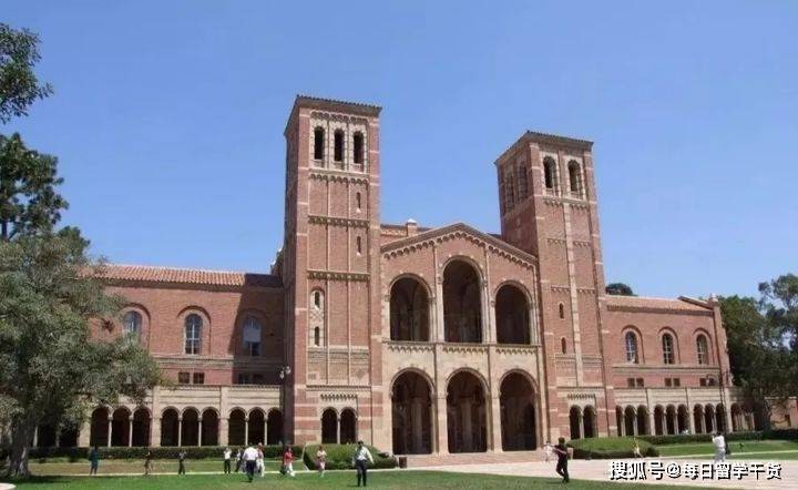 ICO学校在美国中西部盛大举办庆典演出