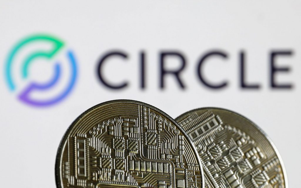 XRP巨头出手，以50亿美元天价收购USDC发行商Circle